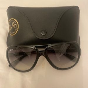 Ray-Ban Black Sunglasses